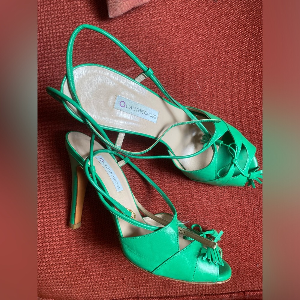 L'Autre Chose Green Leather Slingback Heels strap